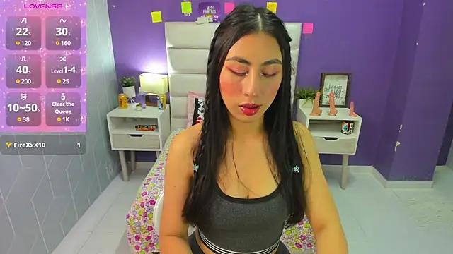 Snapshot of Sophia_abad7 chatting on March 14, 12:07 pm Sophia abad7 online show from March 14, 12:07 pm