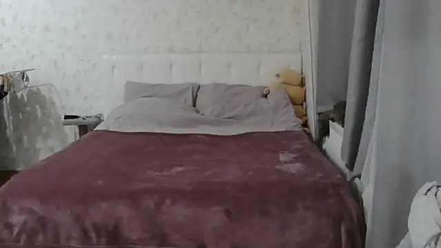 KateBunny online show from October 7, 3:31 pm