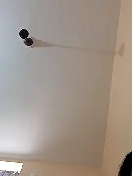 Indianhyna online show from March 18, 4:58 am