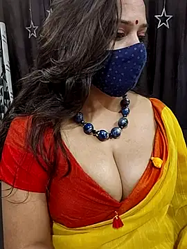 Snapshot of AzadPanchi2024 chatting on February 21, 11:11 am AzadPanchi2024 online show from February 21, 11:11 am