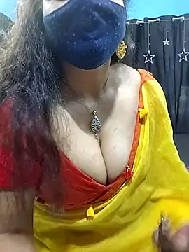 Snapshot of AzadPanchi2024 chatting on February 24, 9:32 am AzadPanchi2024 online show from February 24, 9:32 am