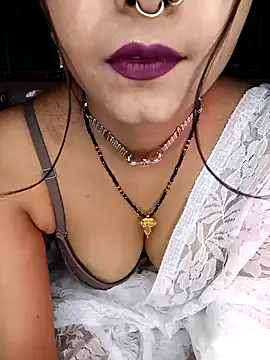 Snapshot of Diamond_queeen chatting on January 20, 12:15 am Diamond queeen online show from January 20, 12:15 am