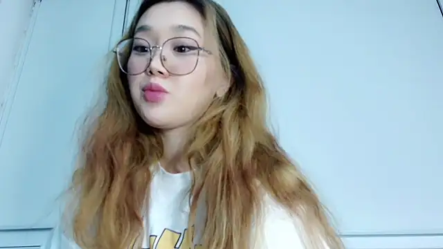 Snapshot of Jennatyan chatting on November 19, 12:38 pm Jennatyan online show from November 19, 12:38 pm