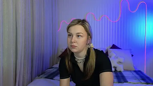 Snapshot of Mel_Nelson chatting on January 16, 3:34 am Mel Nelson online show from January 16, 3:34 am