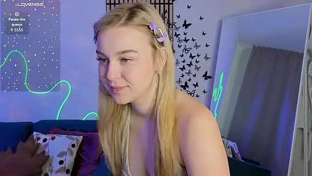 Snapshot of Mel_Nelson chatting on December 1, 7:46 am Mel Nelson online show from December 1, 7:46 am