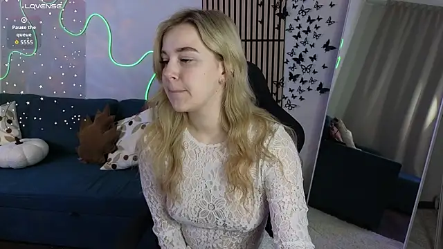 Snapshot of Mel_Nelson chatting on December 5, 7:50 am Mel Nelson online show from December 5, 7:50 am