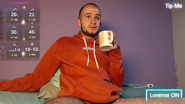 Snapshot of Dante_Bear_ chatting on October 22, 2:23 am Dante Bear online show from October 22, 2:23 am