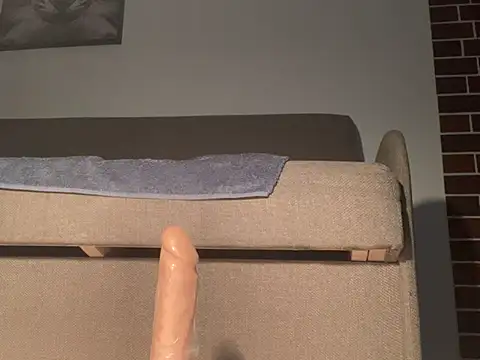 Snapshot of mesetti chatting on December 7, 9:11 pm mesetti online show from December 7, 9:11 pm