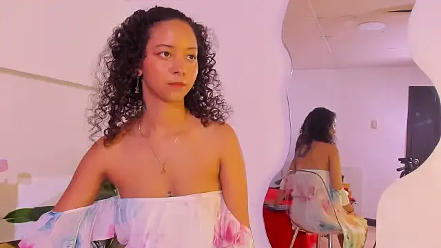 Milanxht online show from October 15, 8:42 pm