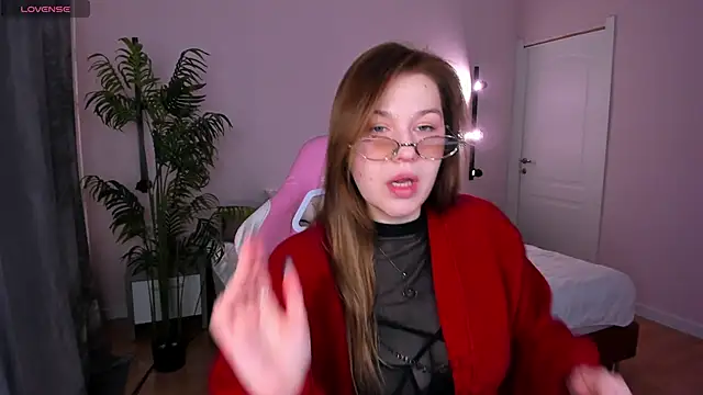 Colleen Blake online show from December 2, 4:57 pm