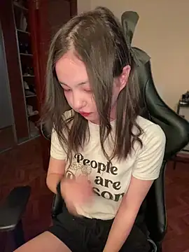 lalallalalaa- online show from February 11, 3:18 am