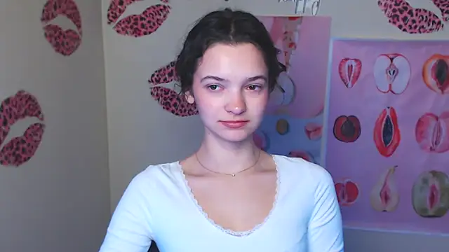  SusieSu  online show from February 5, 7:13 am