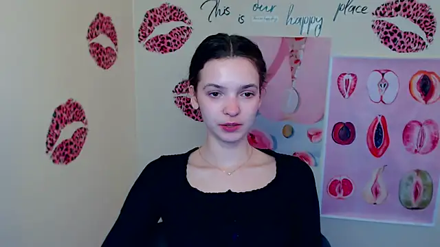  SusieSu  online show from March 14, 1:27 pm