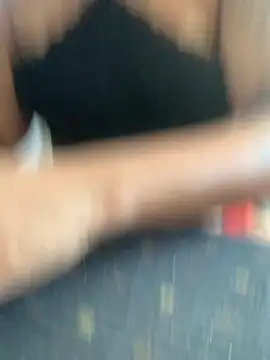 Snapshot of Gabrielleof chatting on October 31, 1:01 pm Gabrielleof online show from October 31, 1:01 pm