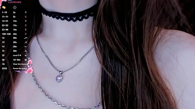 Snapshot of EvaBradley chatting on December 30, 4:29 pm EvaBradley online show from December 30, 4:29 pm