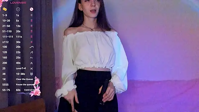 Snapshot of EvaBradley chatting on October 3, 6:38 pm EvaBradley online show from October 3, 6:38 pm