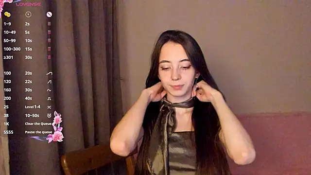 Snapshot of EvaBradley chatting on October 14, 6:31 pm EvaBradley online show from October 14, 6:31 pm