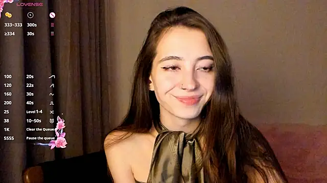 Snapshot of EvaBradley chatting on October 23, 6:39 pm EvaBradley online show from October 23, 6:39 pm