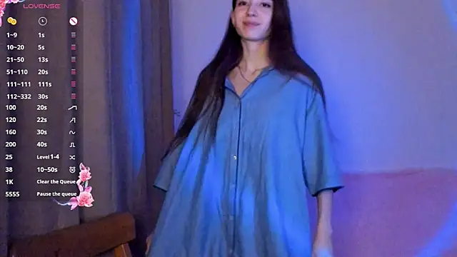 Snapshot of EvaBradley chatting on November 5, 6:41 pm EvaBradley online show from November 5, 6:41 pm