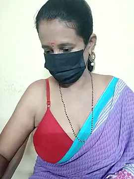 Snapshot of akshara_22 chatting on January 19, 4:04 pm akshara 22 online show from January 19, 4:04 pm