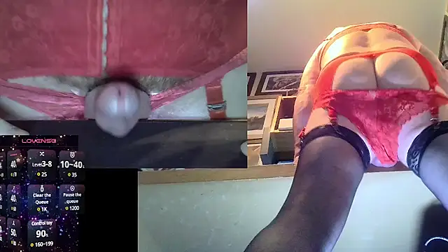 Snapshot of nataliecdlive chatting on February 4, 11:06 pm nataliecdlive online show from February 4, 11:06 pm