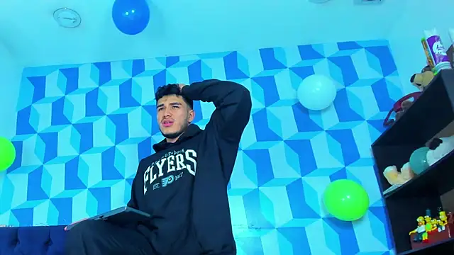 Snapshot of jeisonstark chatting on February 27, 11:31 am jeisonstark online show from February 27, 11:31 am