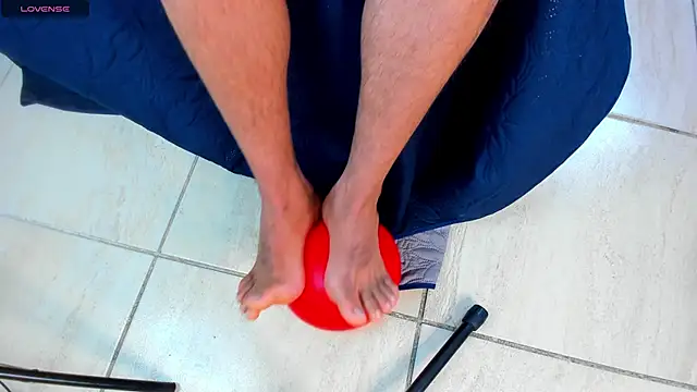 Snapshot of jeisonstark chatting on March 22, 2:36 pm jeisonstark online show from March 22, 2:36 pm