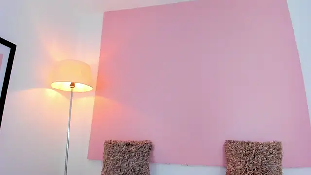 andyylove jk online show from February 14, 1:19 pm