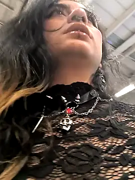 Lila Desiree online show from January 7, 12:24 am