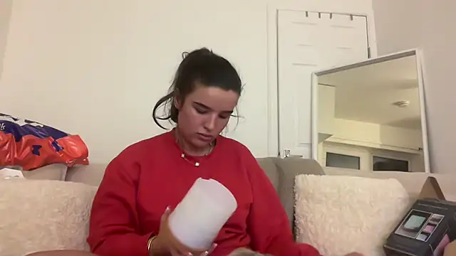 maisiesmithx online show from January 21, 12:25 am