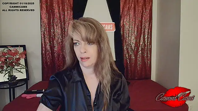 Snapshot of CammiCams chatting on January 18, 2:02 pm CammiCams online show from January 18, 2:02 pm