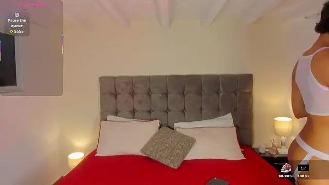 Dark hairy  online show from February 24, 4:10 am