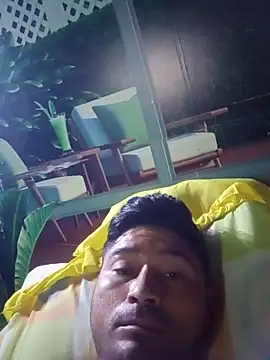 Snapshot of Diogo100 chatting on October 28, 11:14 am Diogo100 online show from October 28, 11:14 am