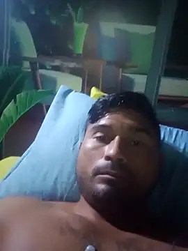 Snapshot of Diogo100 chatting on October 30, 12:34 am Diogo100 online show from October 30, 12:34 am