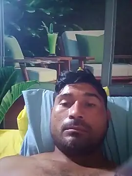 Snapshot of Diogo100 chatting on November 14, 10:07 pm Diogo100 online show from November 14, 10:07 pm