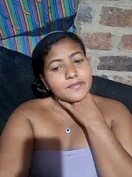 Snapshot of nilson2902 chatting on July 5, 3:02 am nilson2902 online show from July 5, 3:02 am