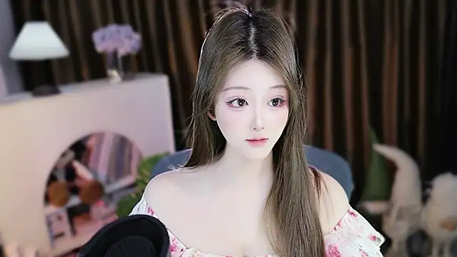 Arwyn-rr online show from March 28, 1:22 pm