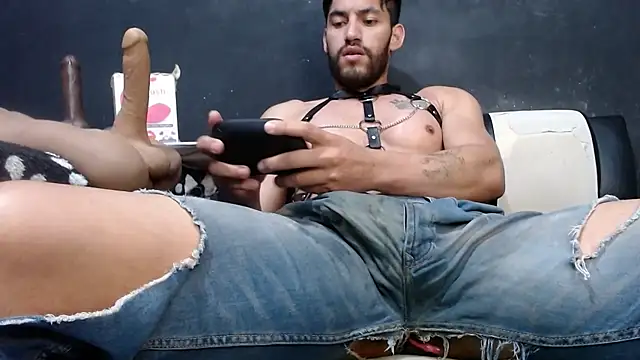 ethasteban27 online show from November 10, 10:25 am