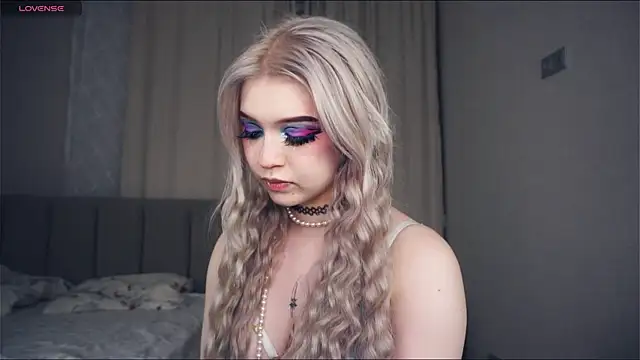 Snapshot of DarylGary chatting on October 27, 6:45 pm DarylGary online show from October 27, 6:45 pm