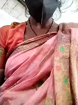 MAAYRA0809 online show from February 6, 7:35 am