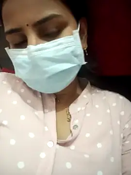 MAAYRA0809 online show from November 22, 8:35 am