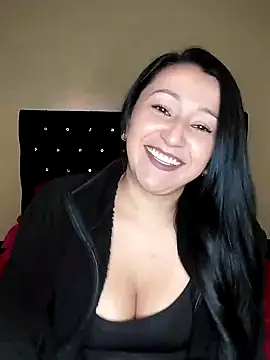 Snapshot of ArianaMist chatting on December 11, 1:15 am ArianaMist online show from December 11, 1:15 am