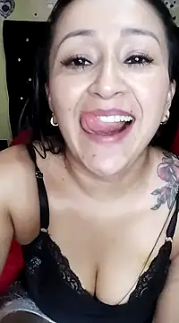 Snapshot of ArianaMist chatting on January 25, 12:27 am ArianaMist online show from January 25, 12:27 am