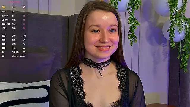 Snapshot of MichelleHaynes chatting on February 11, 9:03 pm MichelleHaynes online show from February 11, 9:03 pm