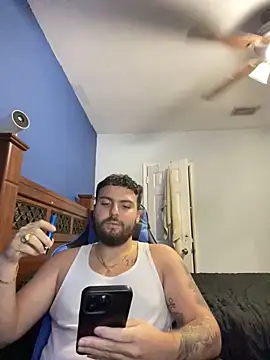 Snapshot of MasterKvn chatting on January 10, 8:26 pm MasterKvn online show from January 10, 8:26 pm