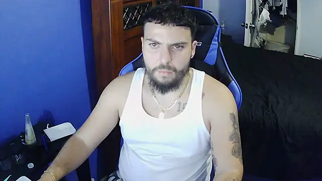 Snapshot of MasterKvn chatting on March 18, 4:58 am MasterKvn online show from March 18, 4:58 am