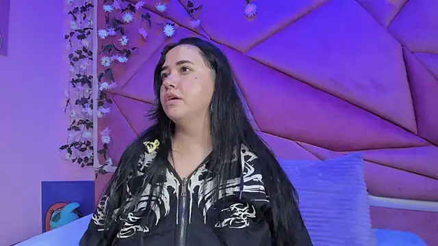 Victoria Rossy online show from November 29, 8:34 pm