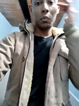 Snapshot of SexyNicoHotxx chatting on January 5, 12:20 am SexyNicoHotxx online show from January 5, 12:20 am