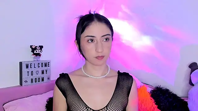 gabyye capprins online show from February 7, 7:27 pm