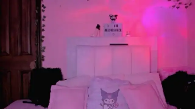 gabyye capprins online show from November 7, 12:21 am